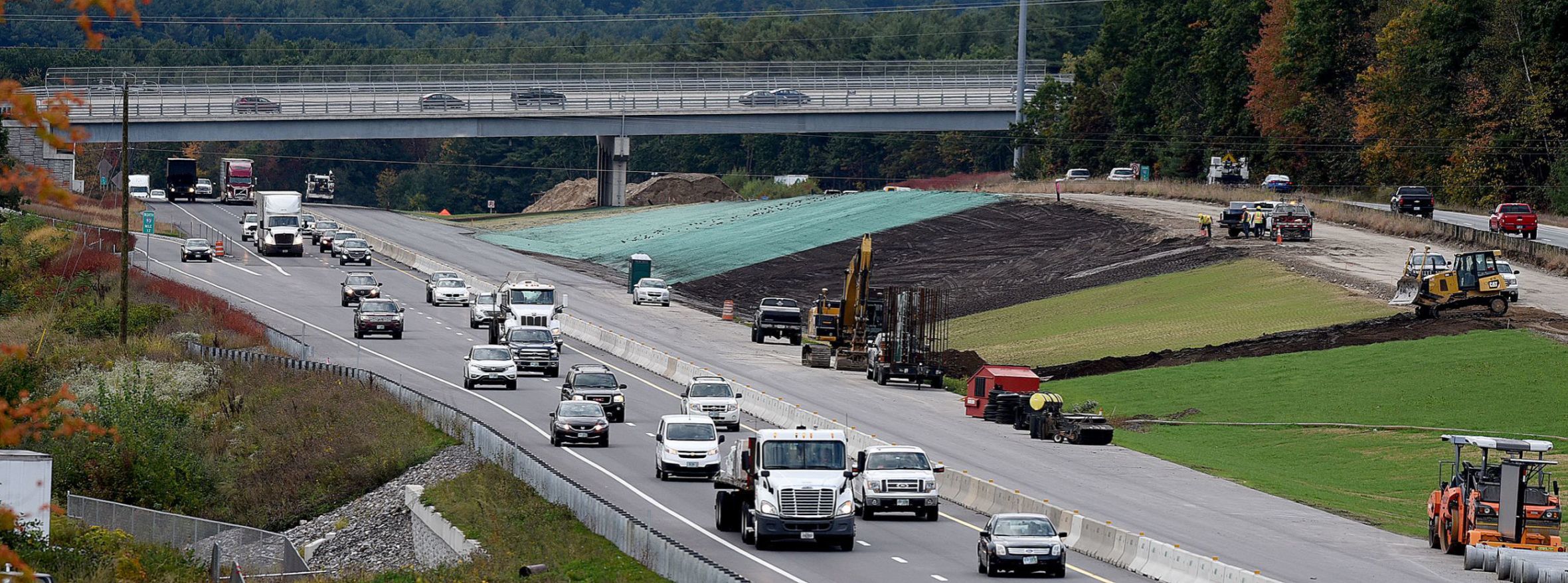 Work being done on I-93 near Exit 4 in Derry